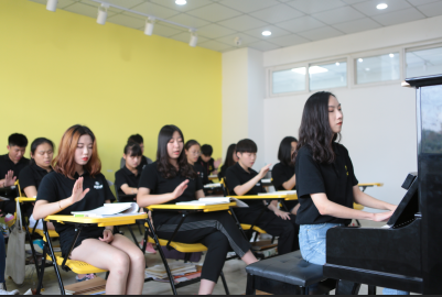 在重庆，怎样选择音乐艺考培训学...