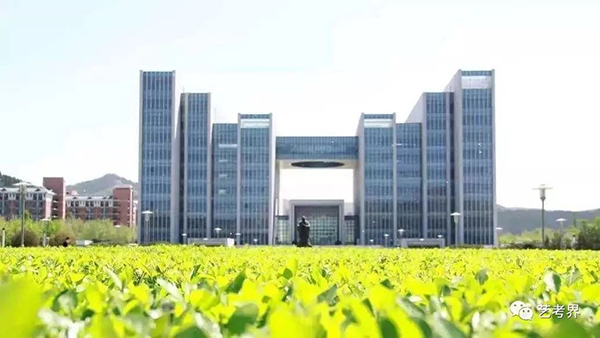 山东师范大学