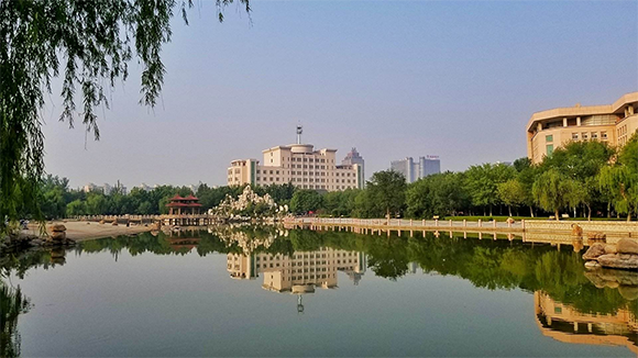 潍坊学院